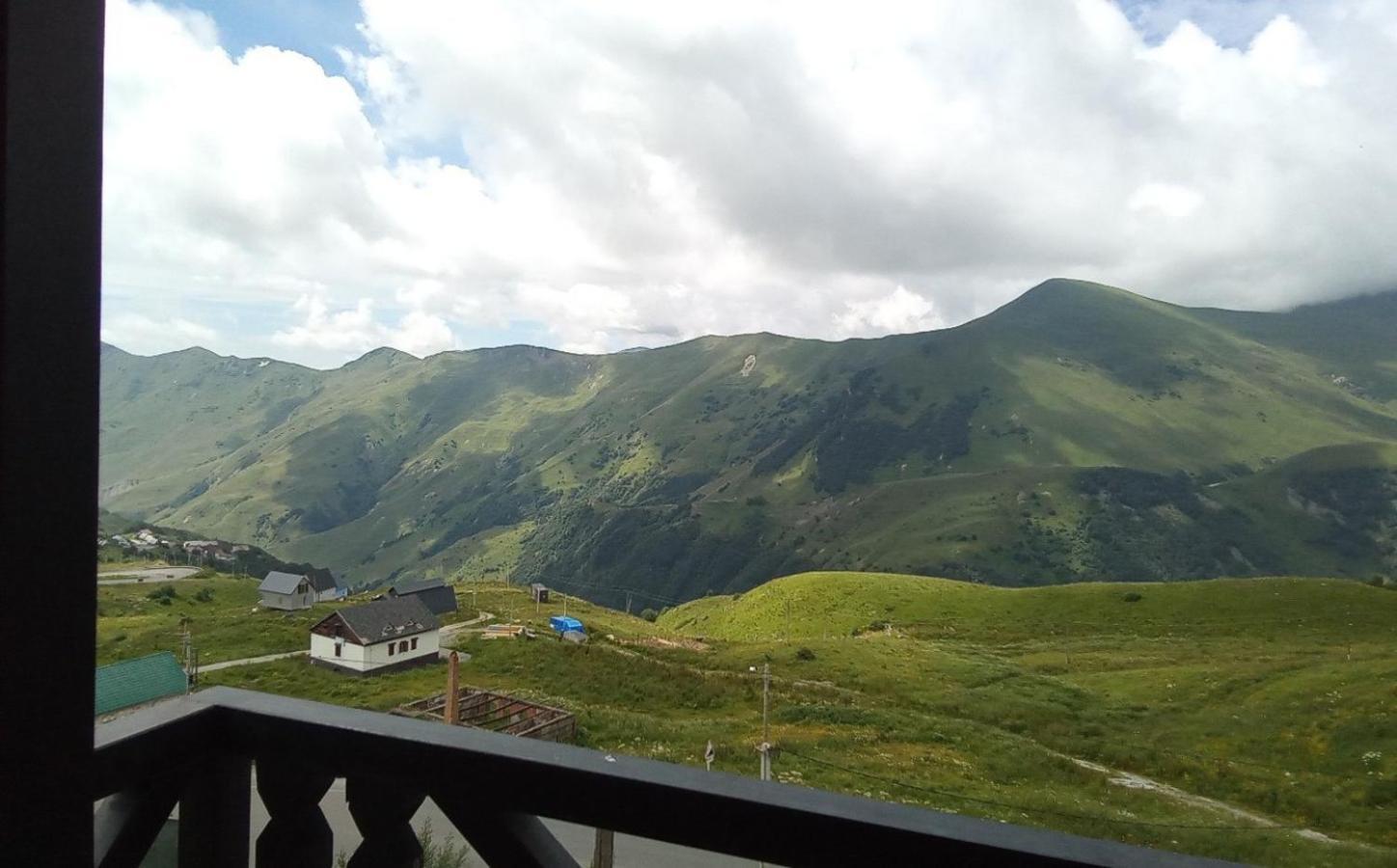 Apartament Mountain Dream House Gudauri Zewnętrze zdjęcie